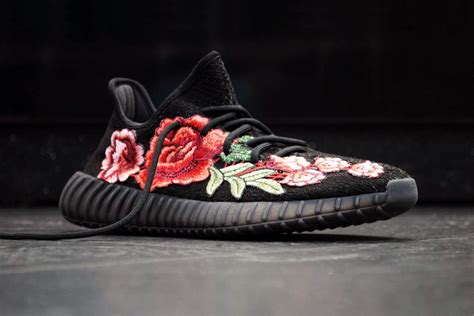 yeezy boost 350 v2 gucci|Yeezy Boost 350 v2 original.